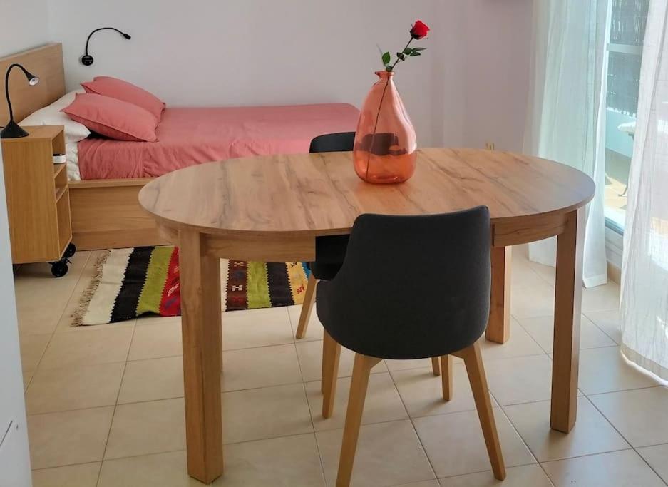 Estudio 52 Malaga Centrico Parking Gratuito Apartment Exterior photo